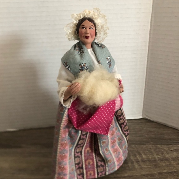 Vtg Multi-Cultural Doll Collection - Picture 3 of 10